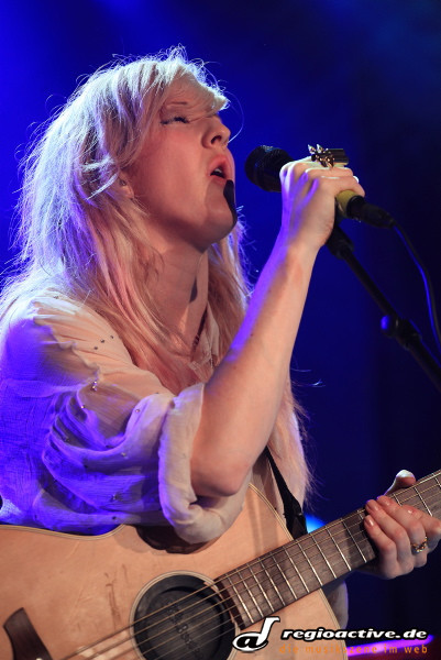 Ellie Goulding (live beim SWR3 New Pop Festival, 2010)
